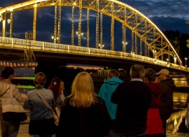 Győr 7 csodája by night