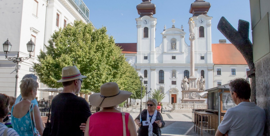 City tours and programmes